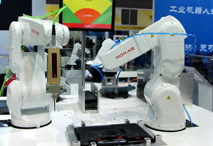 珞石科技亮相工博会,轻型高效机器人改变世界